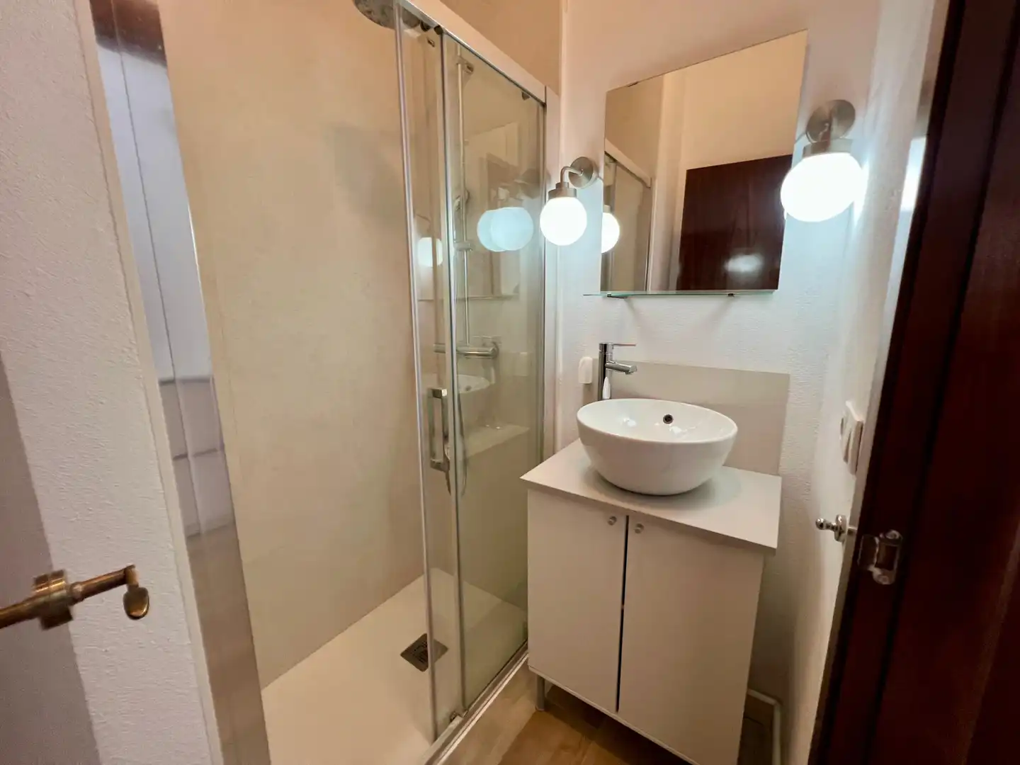 Badezimmer von Wohnung zur Miete in Segorbe mit Möbliert, Ofen und Waschmaschine