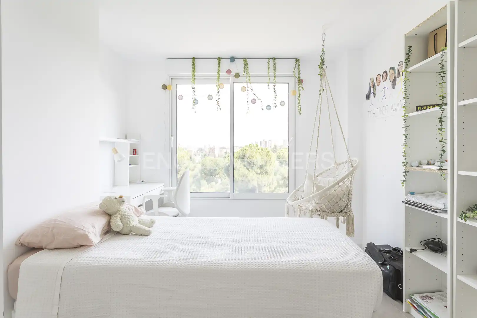 Habitación de Piso de alquiler en Madrid con Aire acondicionado, Calefacción y Amueblado
