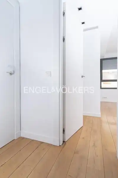 Wohnung zur Miete in Madrid mit Klimaanlage, Heizung und Terrasse
