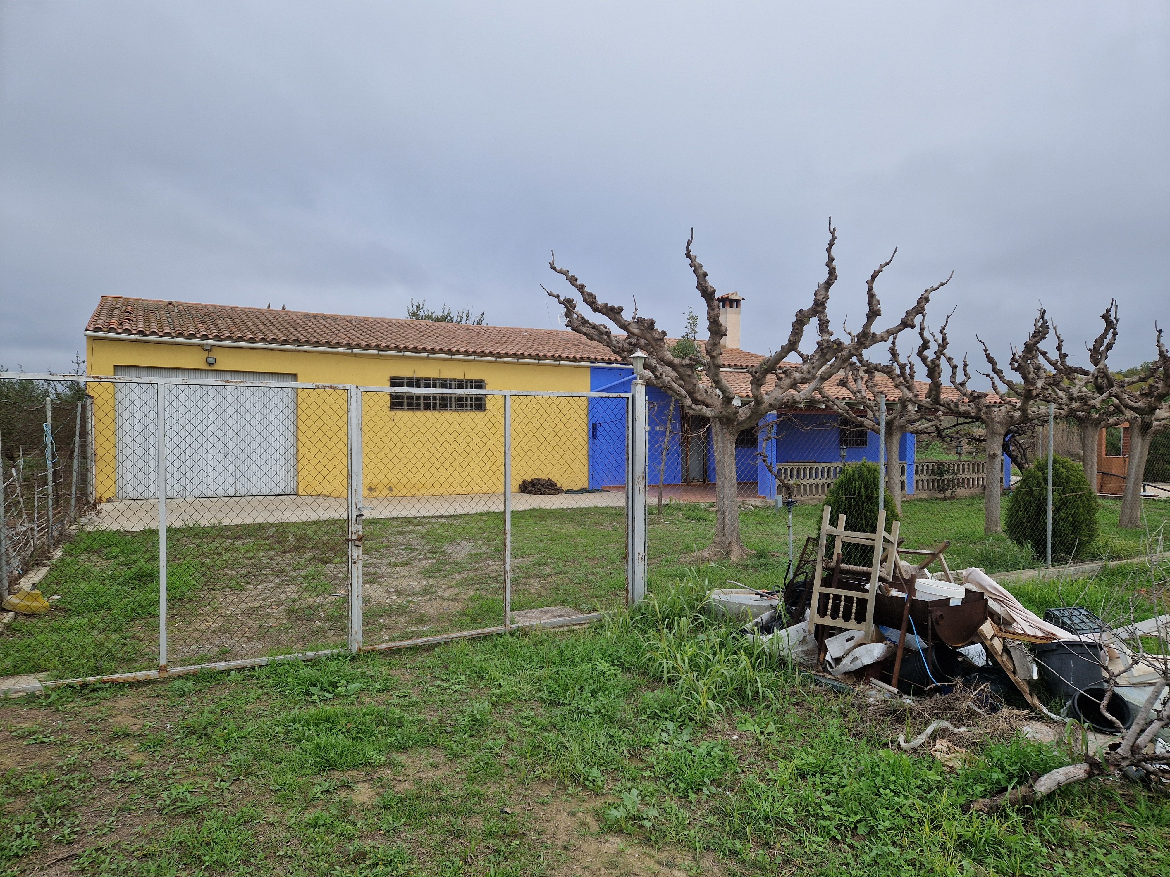 Vista exterior de Casa o xalet en venda en Fraga amb Moblat
