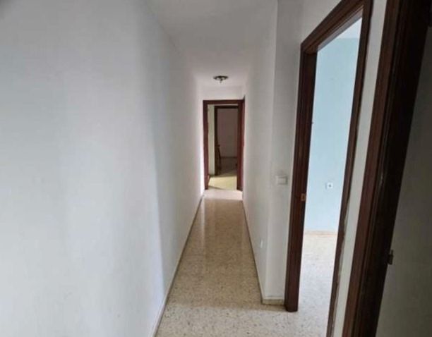 Planta baja for sale in Los Barrios