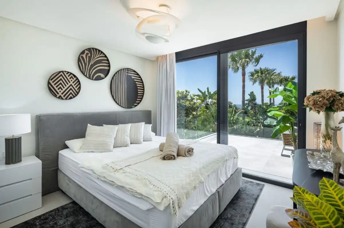 Habitación de Casa o chalet en venta en Marbella con Aire acondicionado, Jardín privado y Terraza