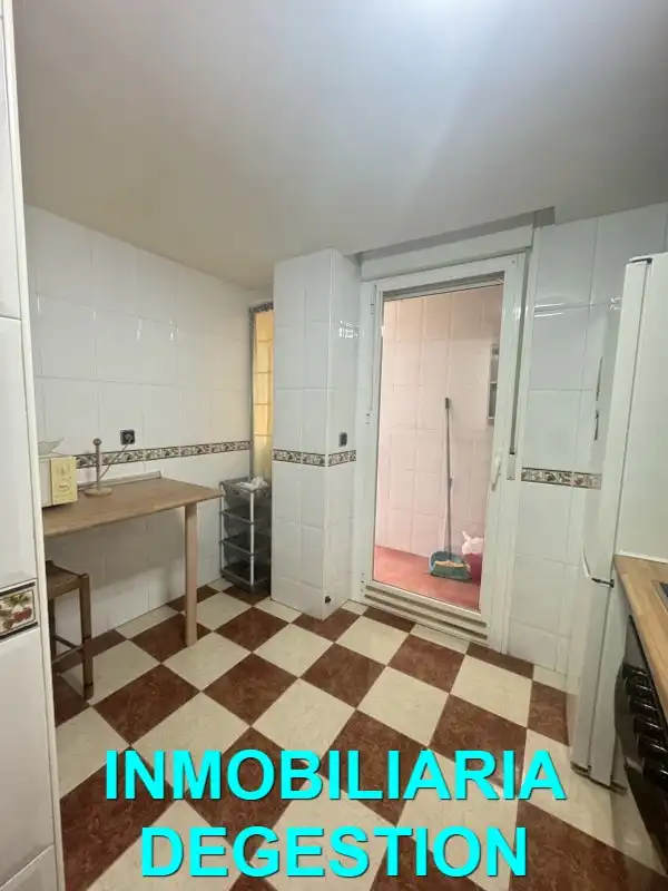 Piso en venta en Linares, Jaén