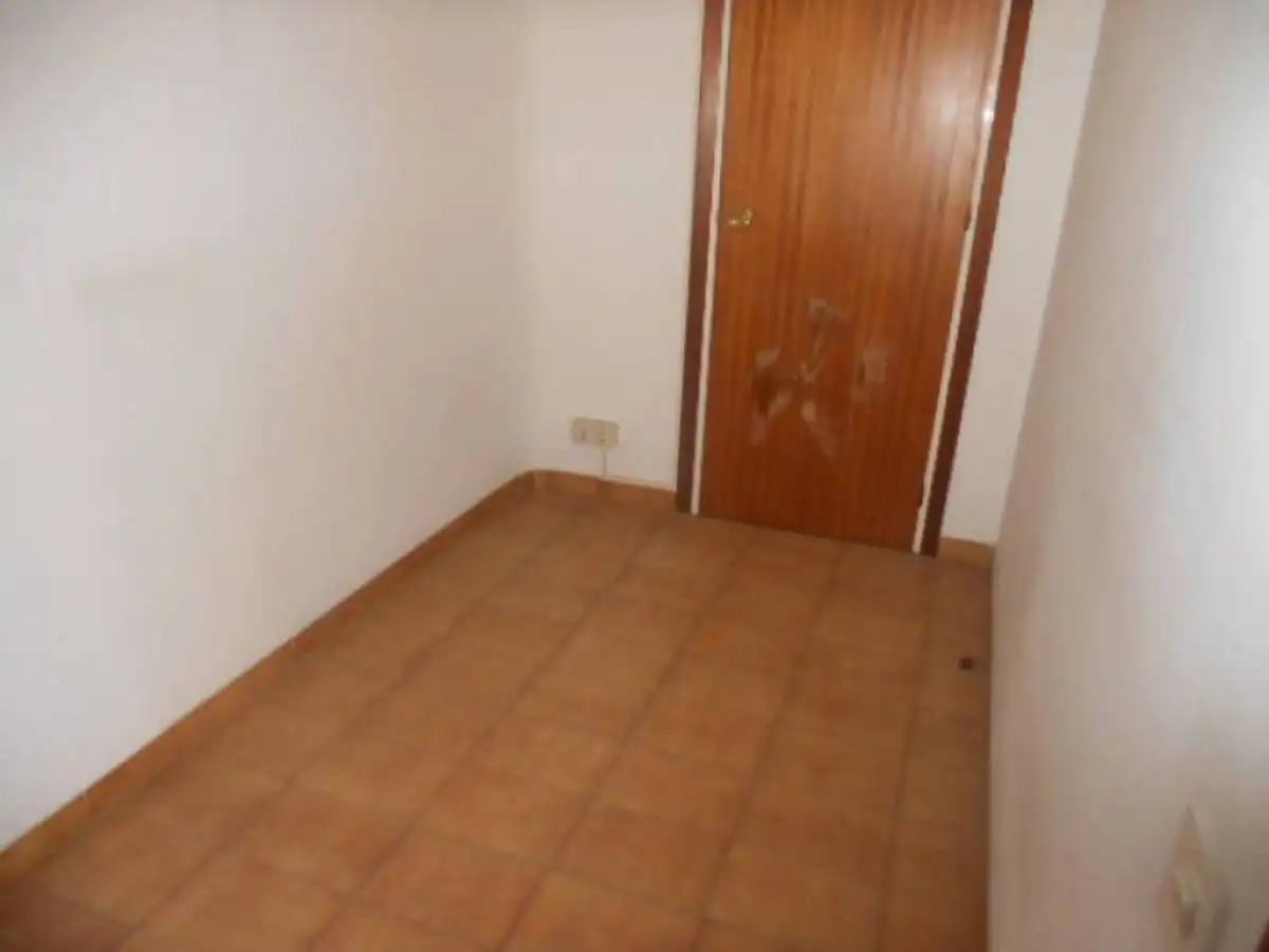 Office space to rent in Centre - Passeig i Rodalies, imagen 4