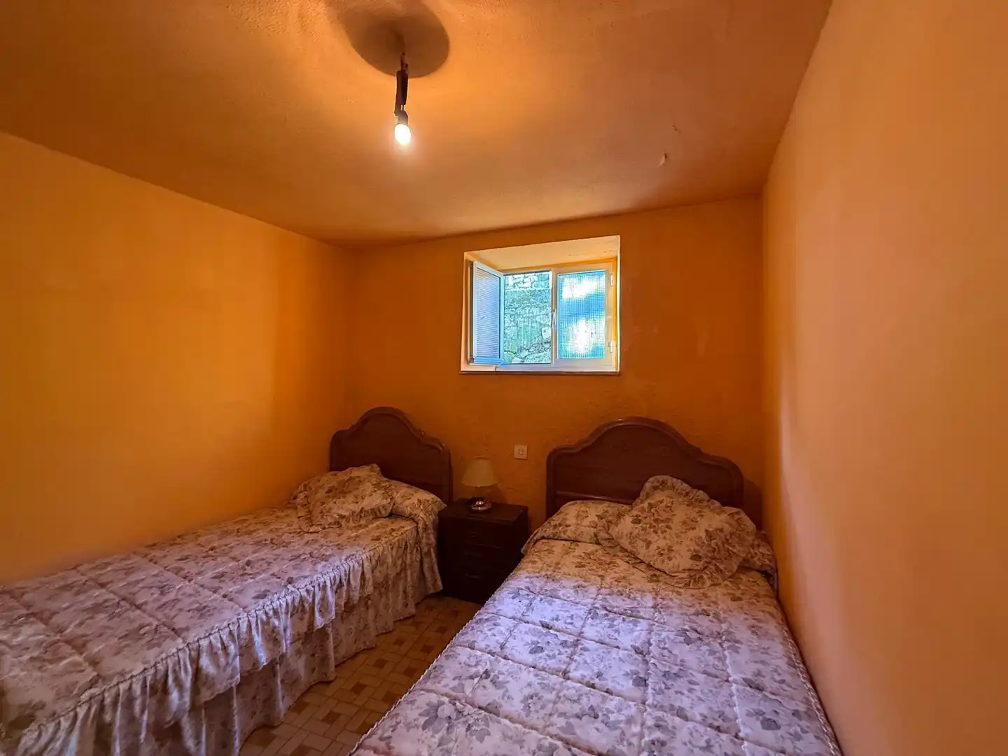 Schlafzimmer von Country house zum Verkauf in Teverga mit Möbliert