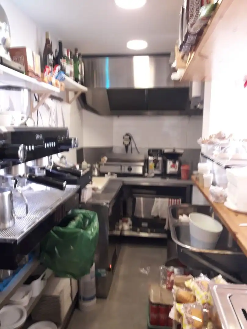 Local comercial en traspàs a Vilamarina