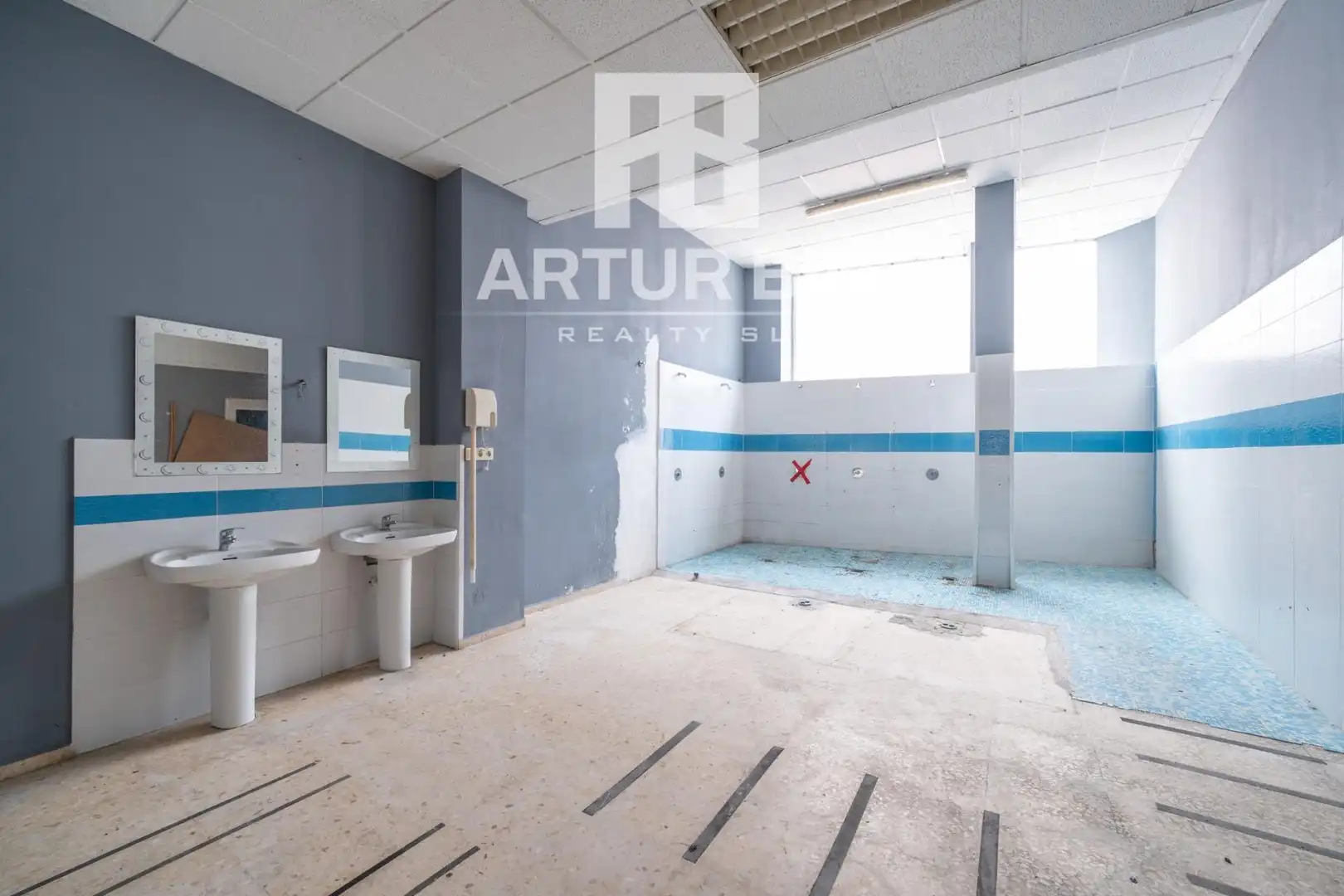 Local commercial à vendre à Tavernes de la Valldigna, imagen 8