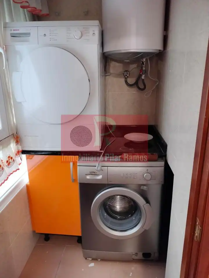 Cocina de Apartamento de alquiler en León Capital  con Calefacción, Parquet y Amueblado