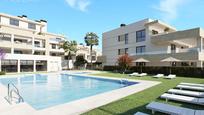 Piscina de Apartament en venda en Estepona amb Aire condicionat, Calefacció i Jardí privat