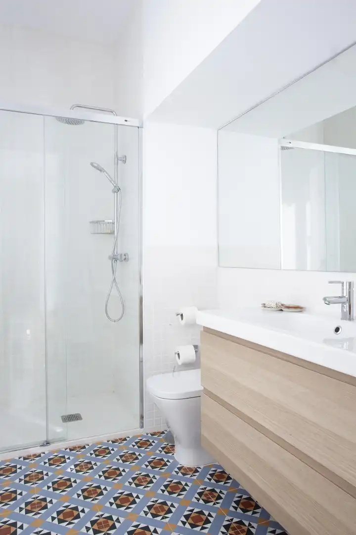 Bathroom of Flat for sale in San Lorenzo de El Escorial