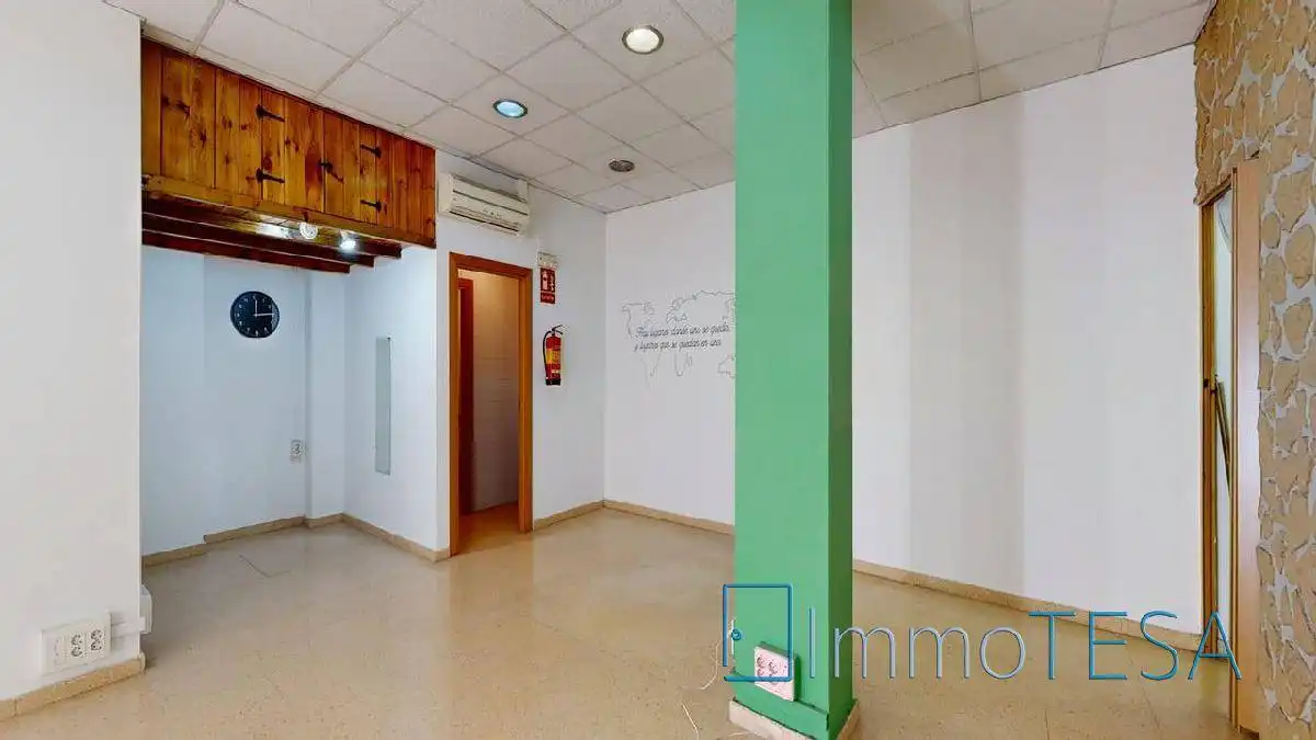 Local de alquiler en Barberà del Vallès con Aire acondicionado