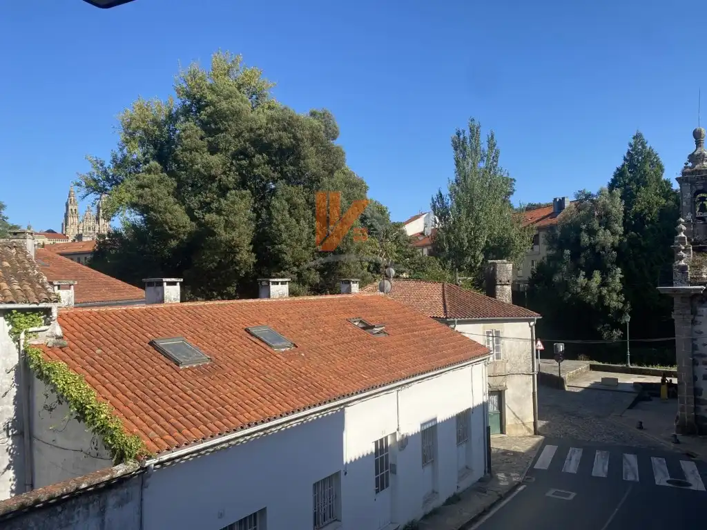 Vista exterior de Pis de lloguer en Santiago de Compostela  amb Moblat