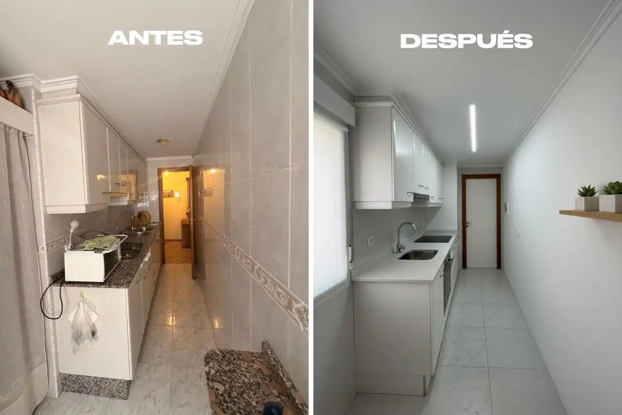 Cuina de Apartament en venda en Valencia amb Aire condicionat i Balcó