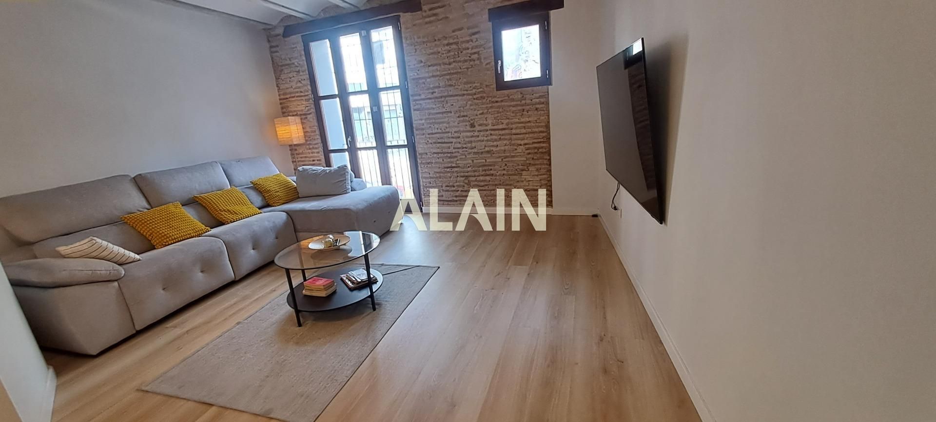 Living room of Flat for sale in  Valencia Capital  with Air Conditioner, Heating and Alarm
