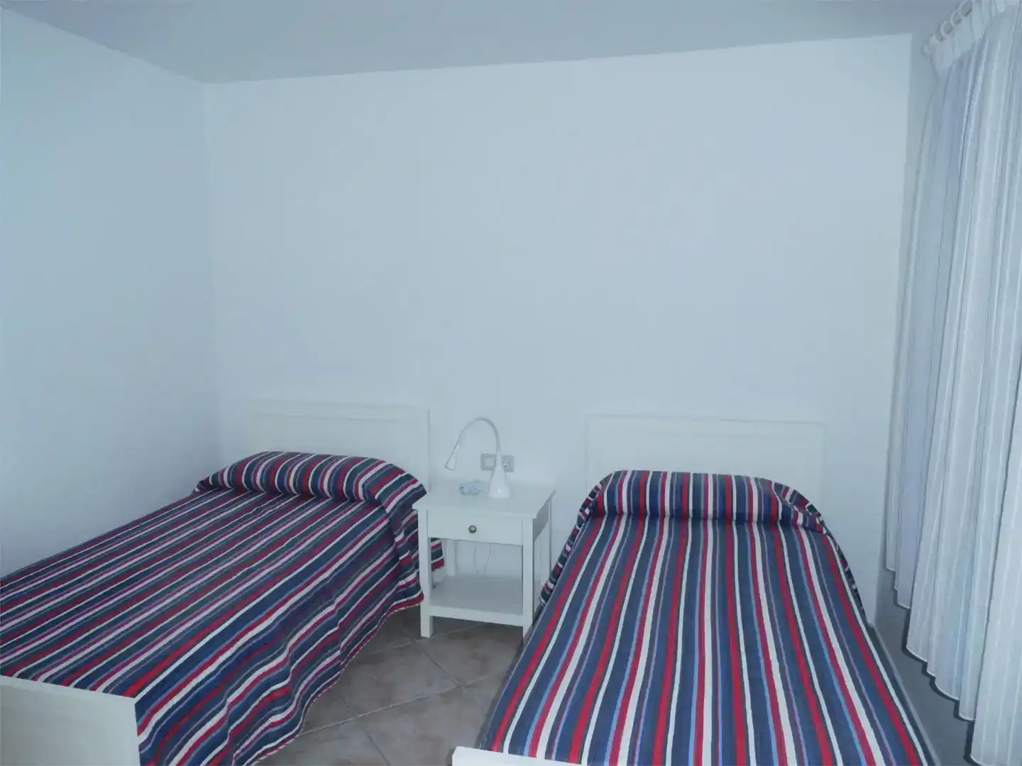 Schlafzimmer von Wohnung zur Miete in San Cristóbal de la Laguna mit Klimaanlage und Balkon