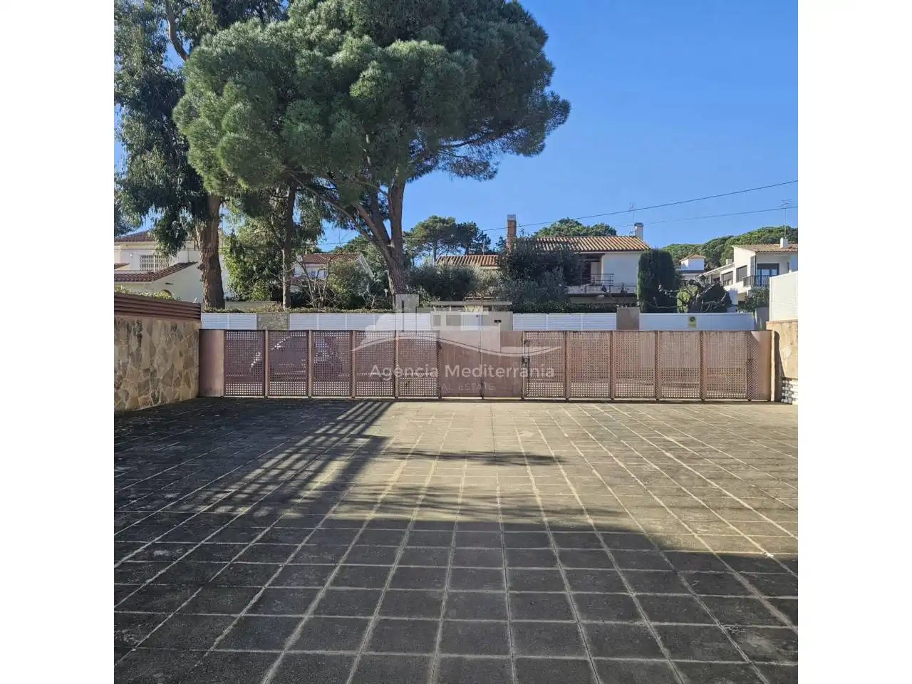 Exterior view of Duplexes for sale in Palamós  with Heating, Terrace and Storage room