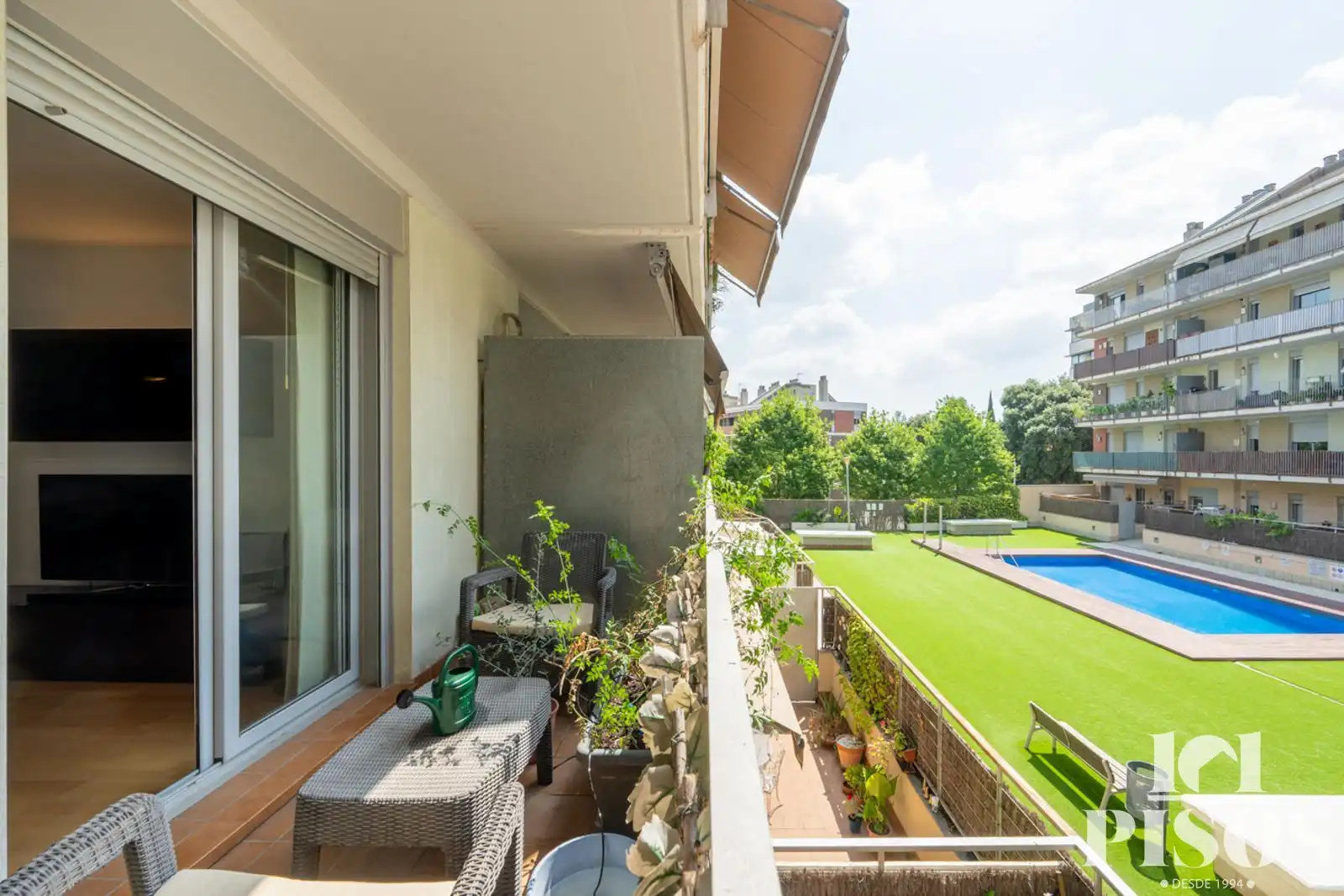 Terrassa de Pis en venda en Sant Cugat del Vallès amb Calefacció, Terrassa i Piscina