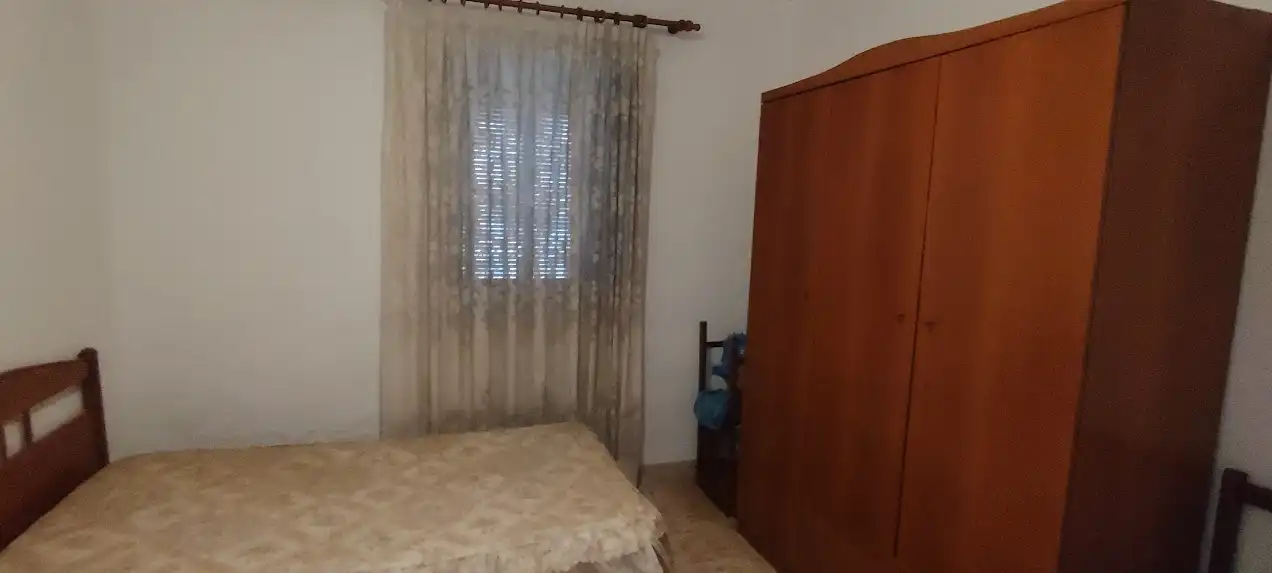 Dormitori de Casa adosada en venda en Linares