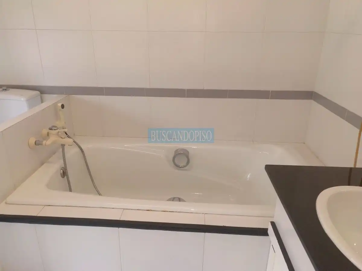 Piso con ascensor en venta en Casco Antiguo, imagen 13