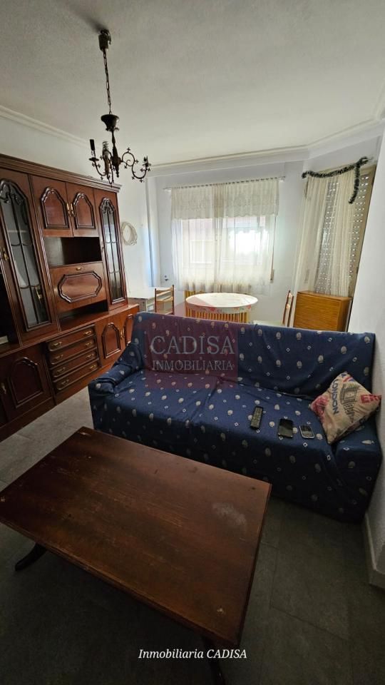 Living room of Flat to share in Salamanca Capital  with Heating and Furnished