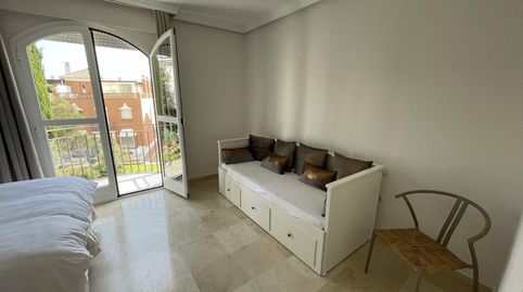 Foto 2 de Casa o chalet de alquiler en Bahía de Marbella, Marbella