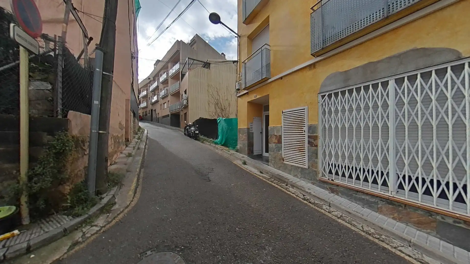 Vista exterior de Apartament en venda en Blanes amb Traster i Balcó