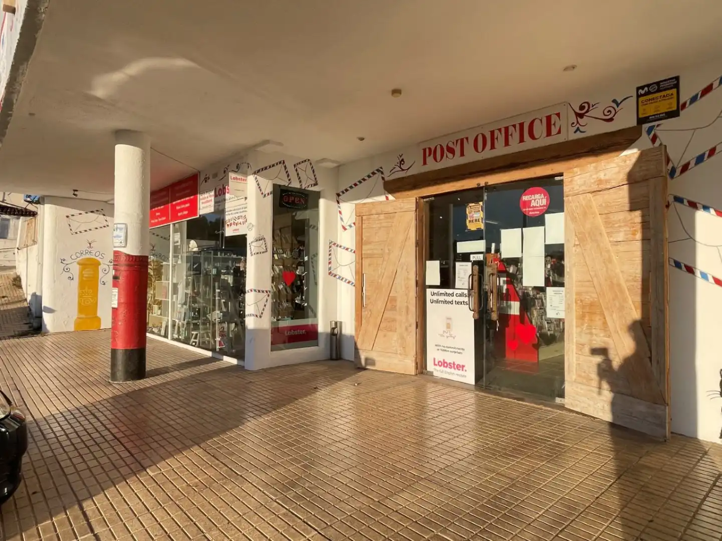 Locale commerciale in vendita a Casco Urbano, imagen 3