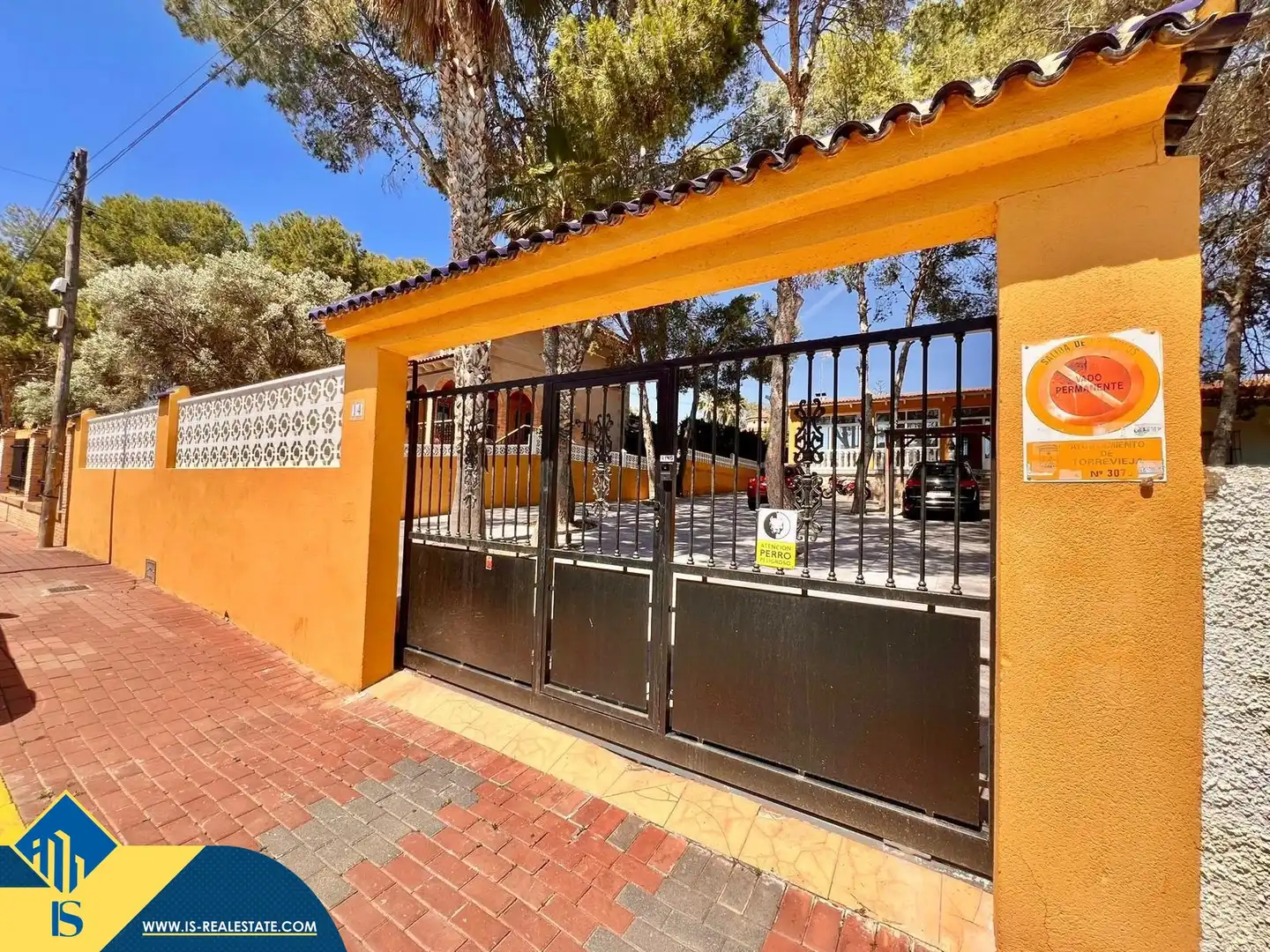 Chalet con jardín en venta en Los Balcones - Los Altos, imagen 40