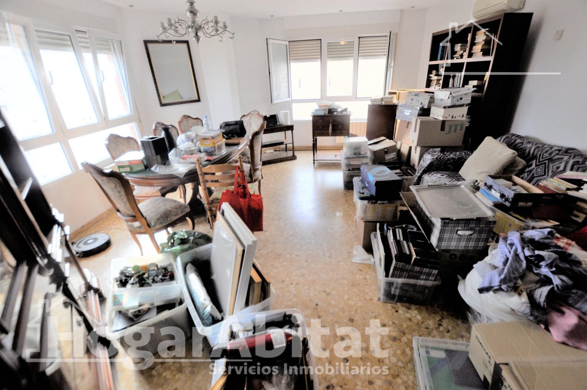 Sala d'estar de Pis en venda en  Valencia Capital amb Aire condicionat i Calefacció