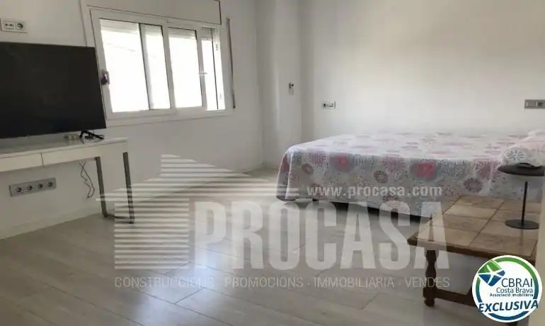 Dormitori de Casa o xalet en venda en Roses amb Aire condicionat, Calefacció i Terrassa