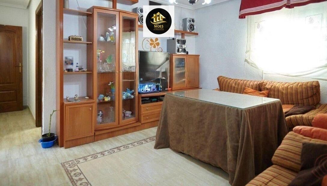 Dormitori de Pis en venda en  Jaén Capital amb Aire condicionat, Calefacció i Traster
