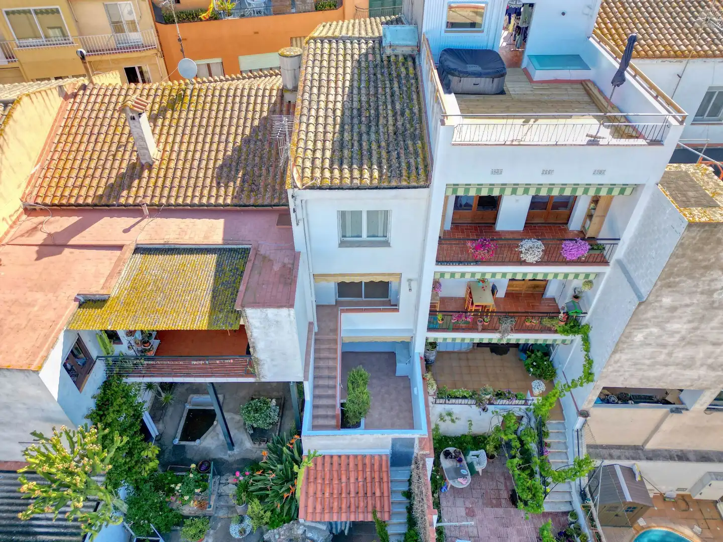 Vista exterior de Casa adosada en venda en Palamós amb Calefacció i Terrassa