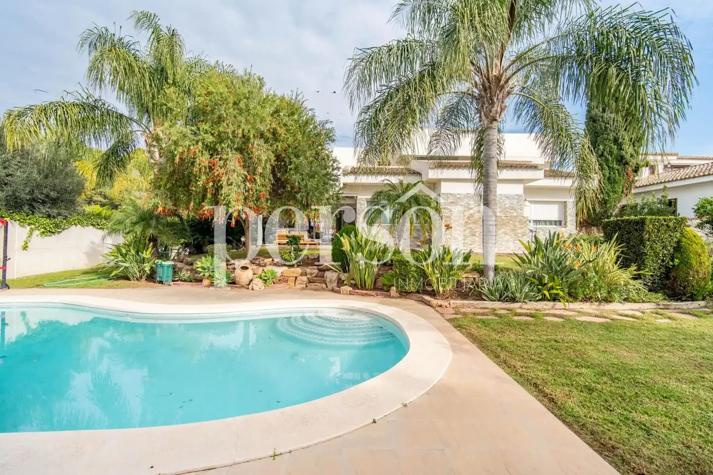Detached house with pool for sale in Casas Verdes, imagen 3
