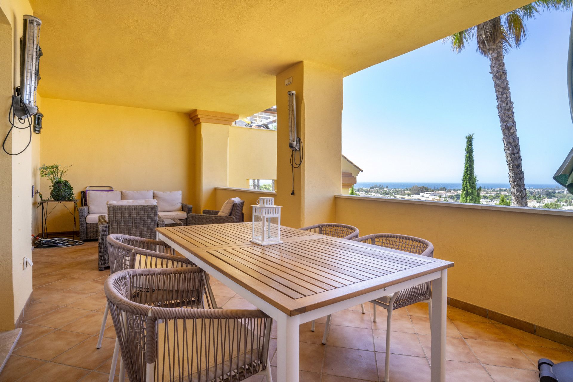 Terrace of Apartment for sale in Marbella  with Air Conditioner, Terrace and Storage room