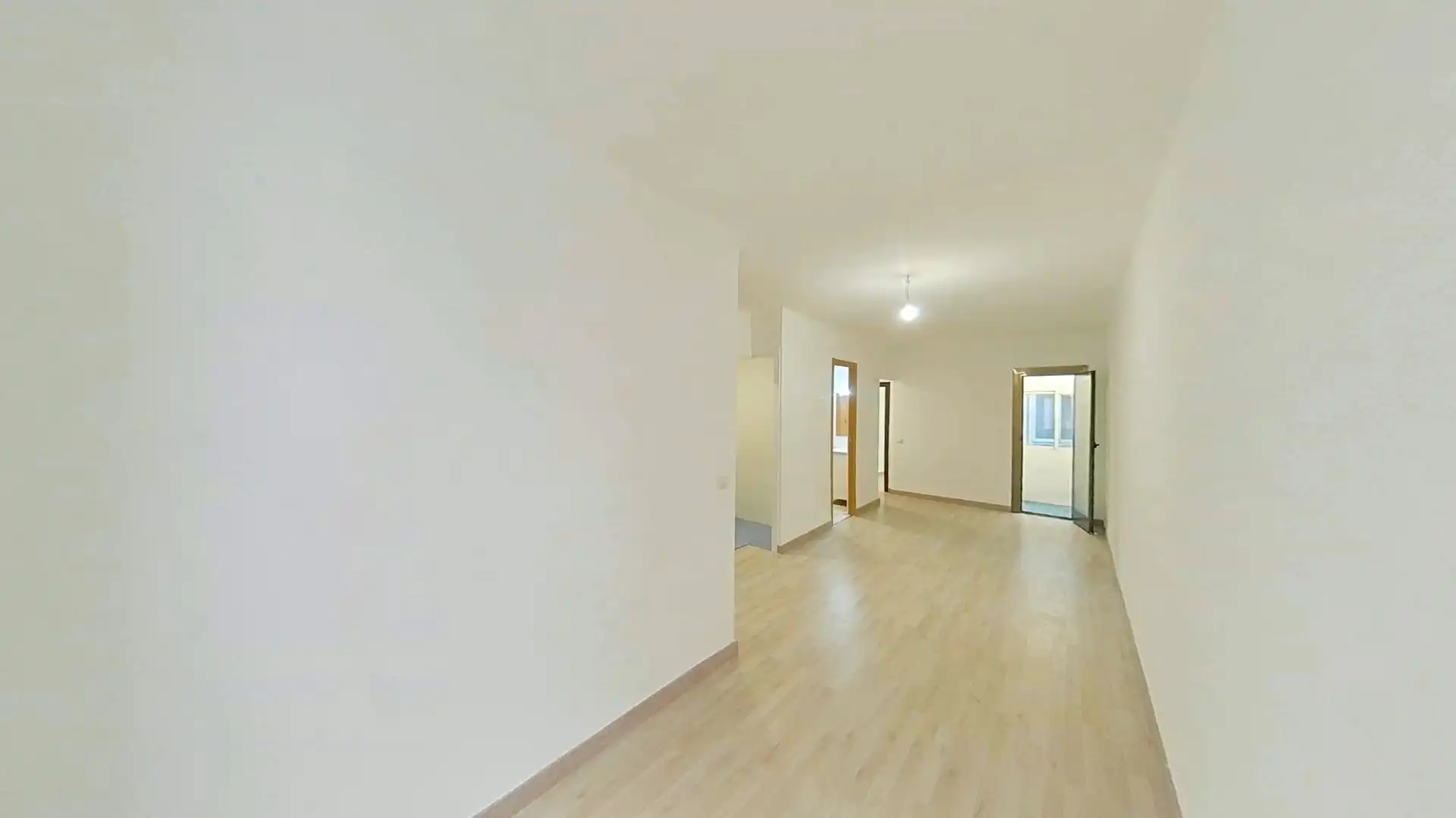 Flat for rent in Llefià