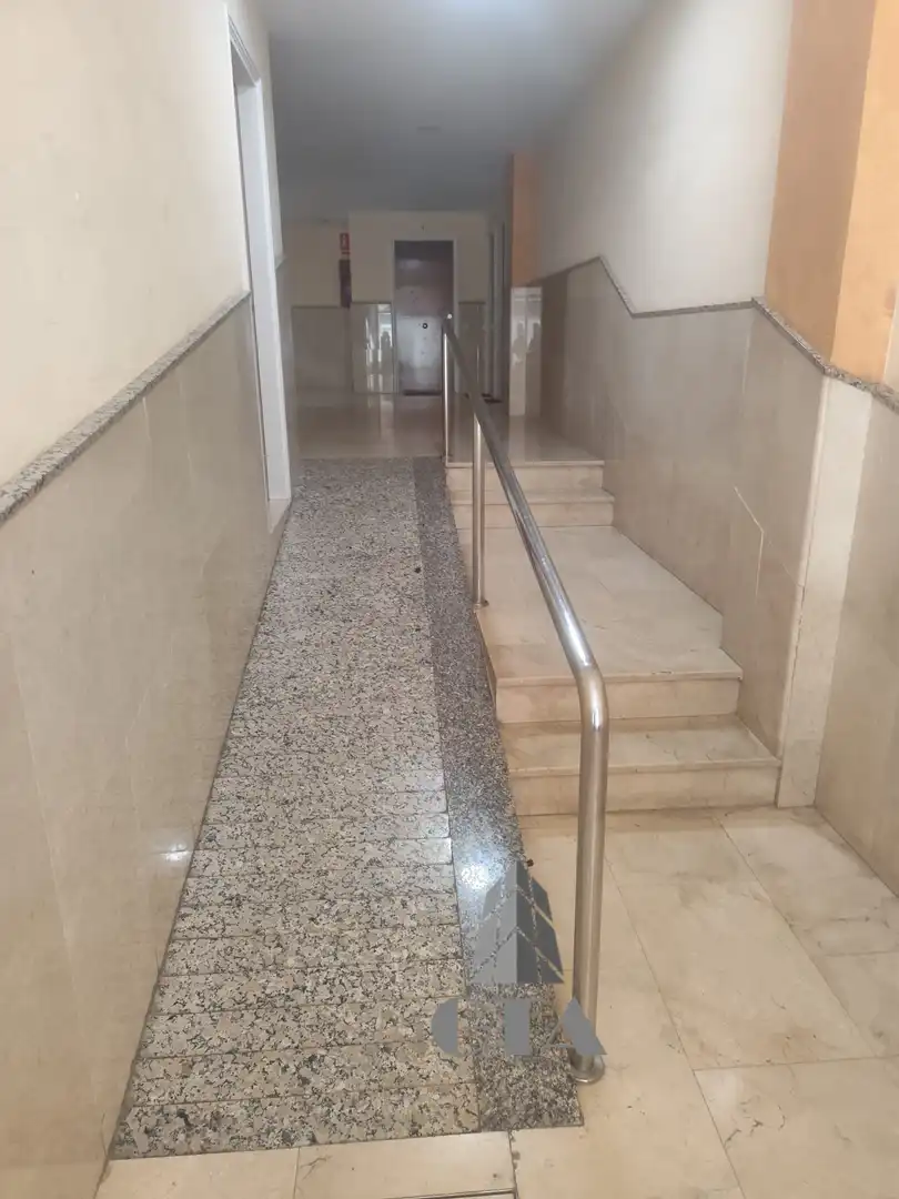 Flat with lift for sale in El Coll, imagen 3