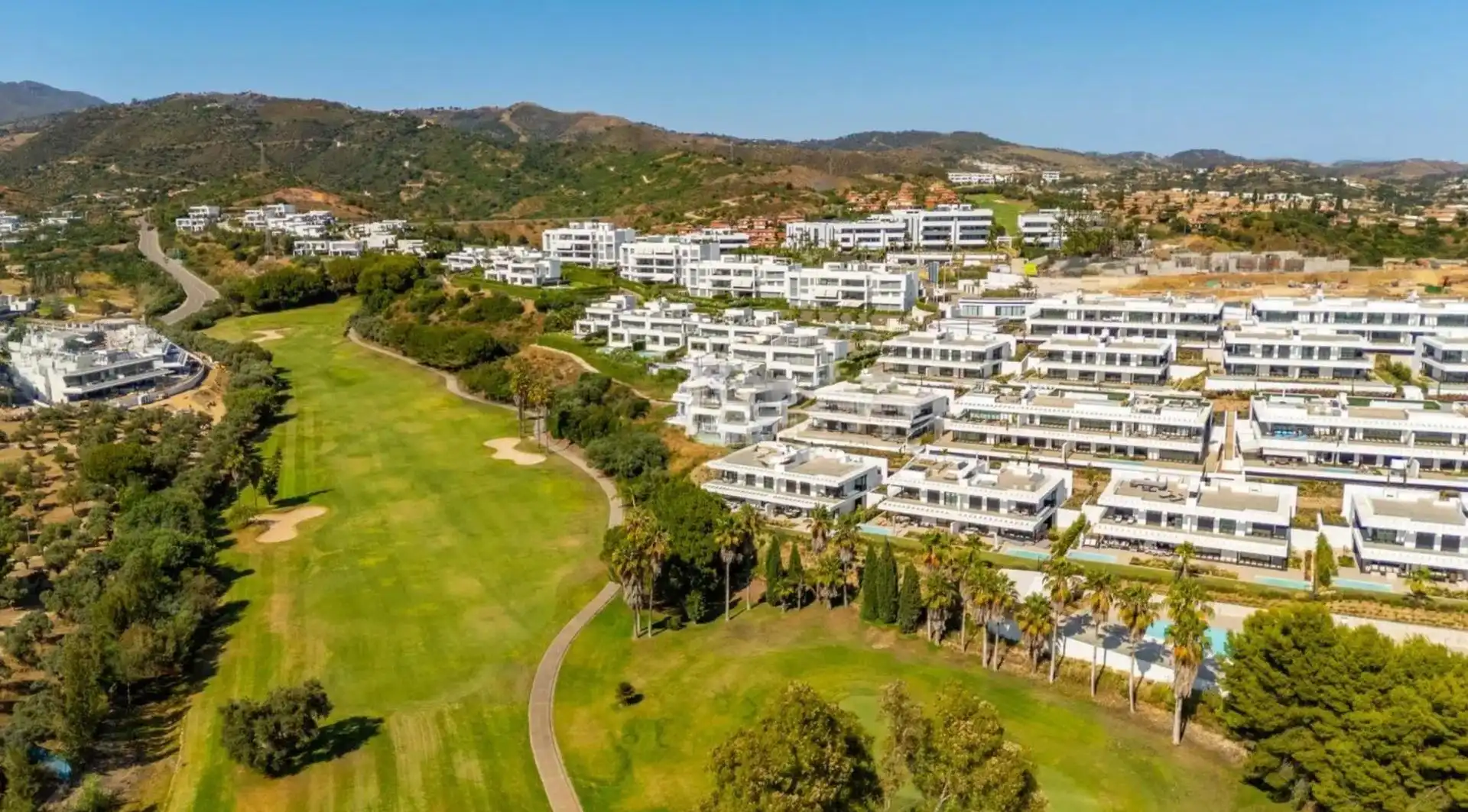 Vista exterior de Apartament en venda en Marbella amb Aire condicionat, Terrassa i Traster