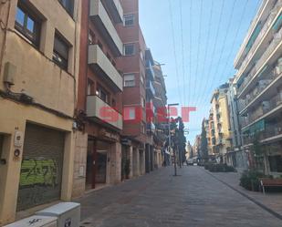 Vista exterior de Local en venda en Sant Cugat del Vallès