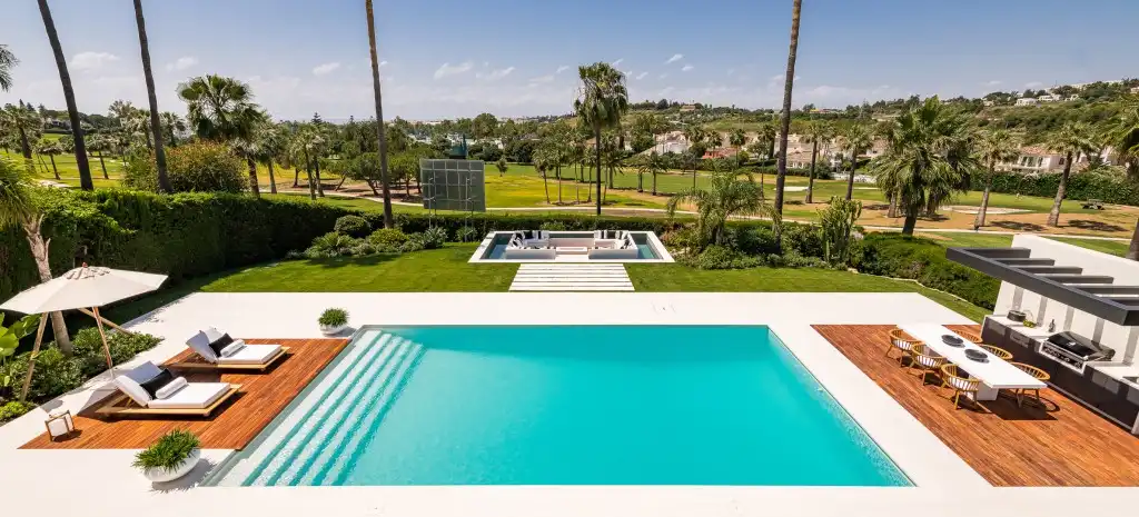 Chalet con piscina en venta en Nueva Andalucía, imagen 9