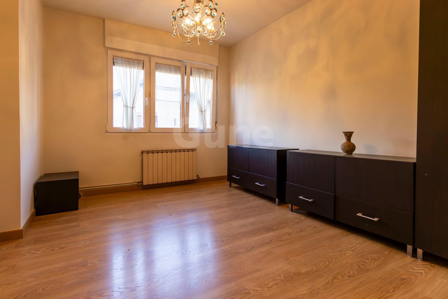 Bedroom of Flat for sale in Legazpi  with Heating, Terrace and Storage room