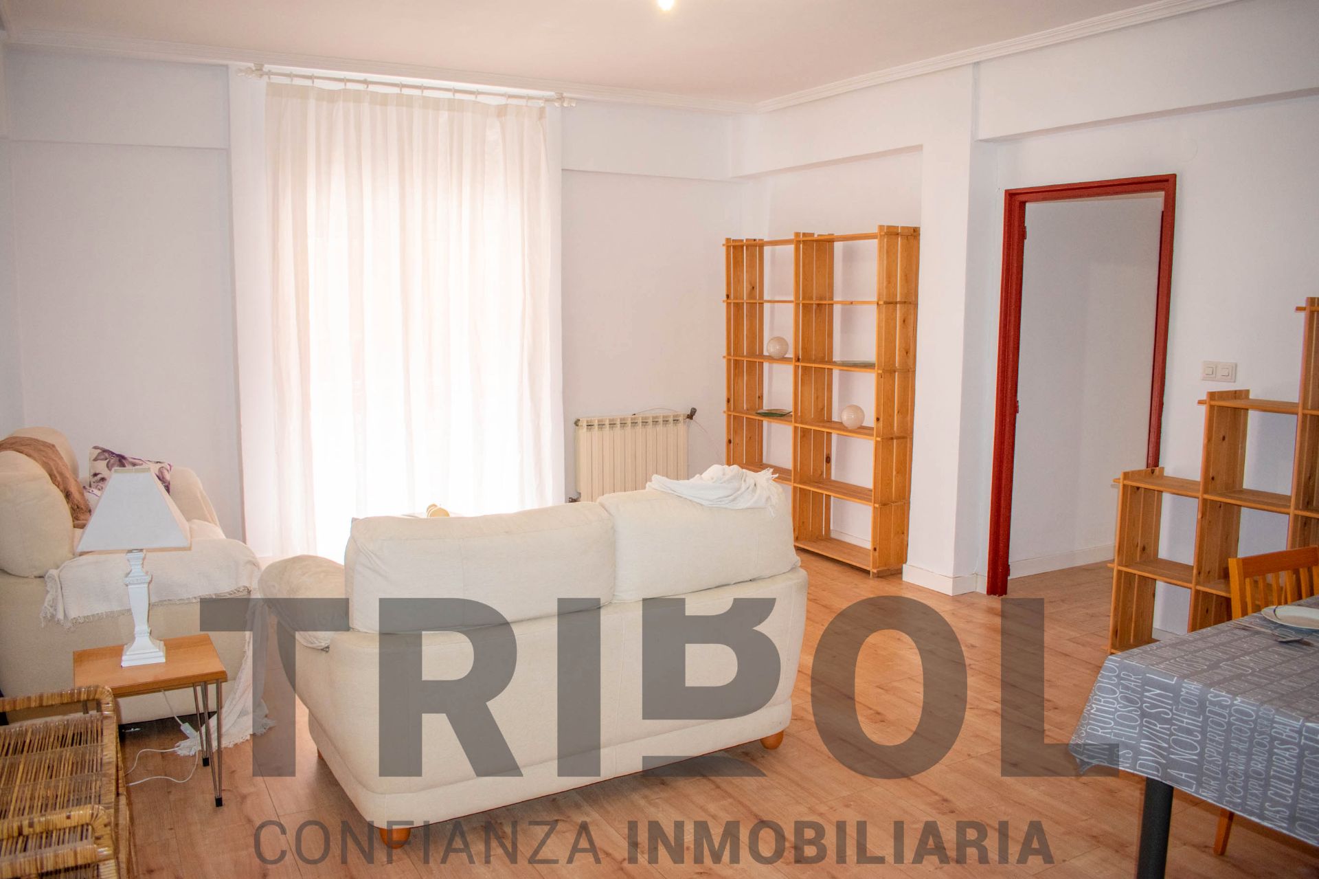 Sala d'estar de Pis en venda en Valladolid Capital amb Calefacció, Parquet i Terrassa