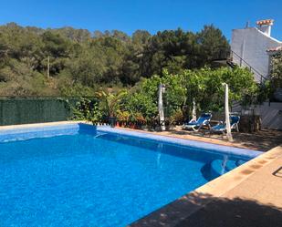 Piscina de Casa o xalet de lloguer en Sant Josep de sa Talaia amb Aire condicionat, Jardí privat i Terrassa