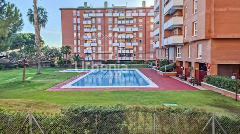 Foto 3 de Piso en venta en Can Farrerons, Premià de Mar