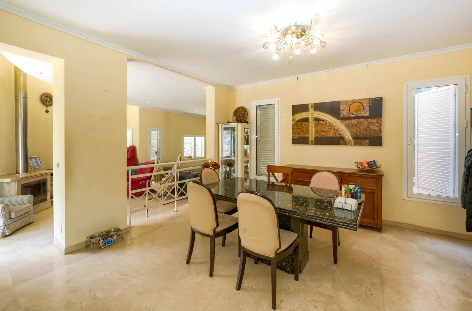 Comedor de Casa o chalet en venta en Bormujos con Aire acondicionado, Calefacción y Jardín privado