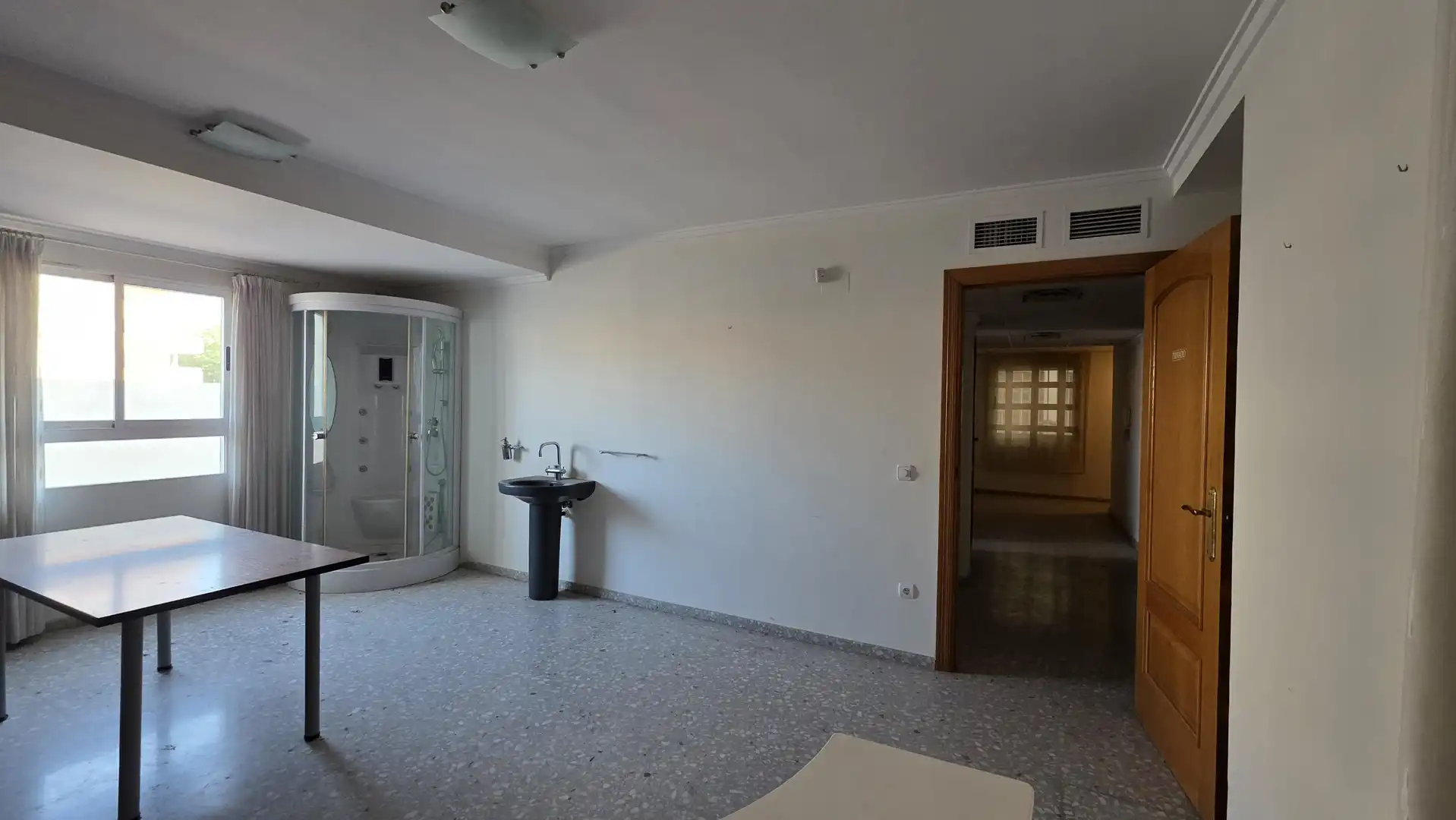 Piso en venta en Oliva con Terraza