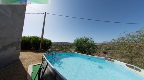 CORTIJO EN ARBOLEAS