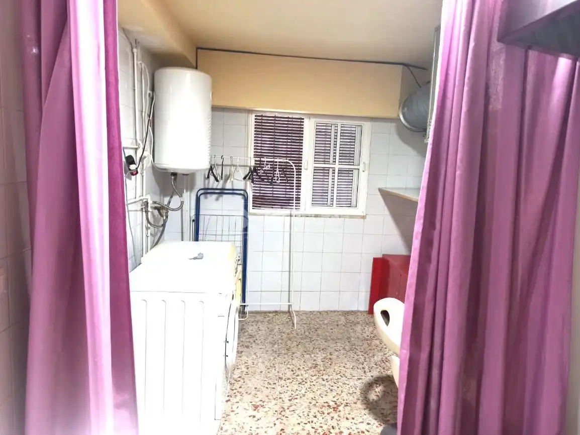 Gewerbefläche zum Verkauf in Coria del Río, imagen 37