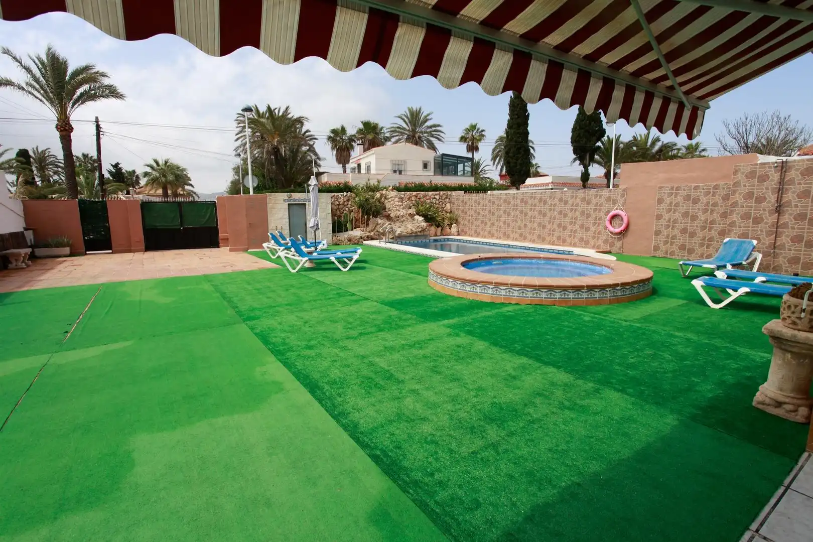 Xalet amb piscina en venda a PLAYA ALEMANES-MANGA, imagen 4