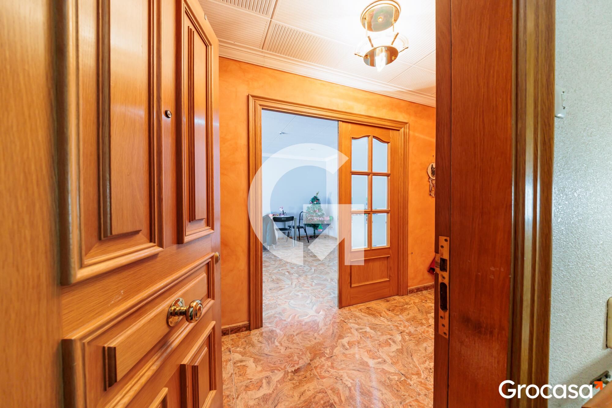 Piso en venta en Terrassa con Calefacción, Terraza y Trastero