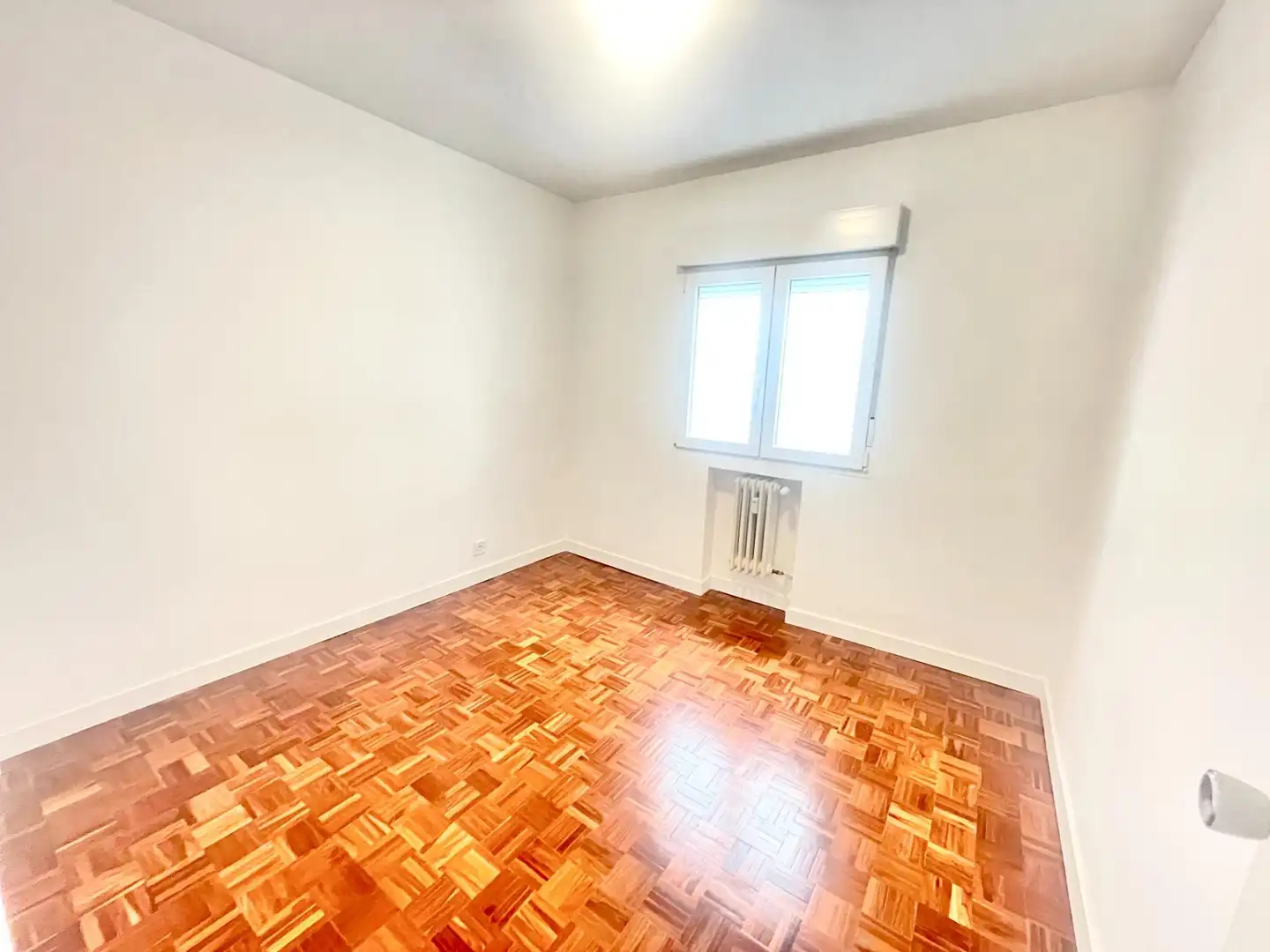 Dormitori de Pis de lloguer en Madrid amb Parquet i Terrassa